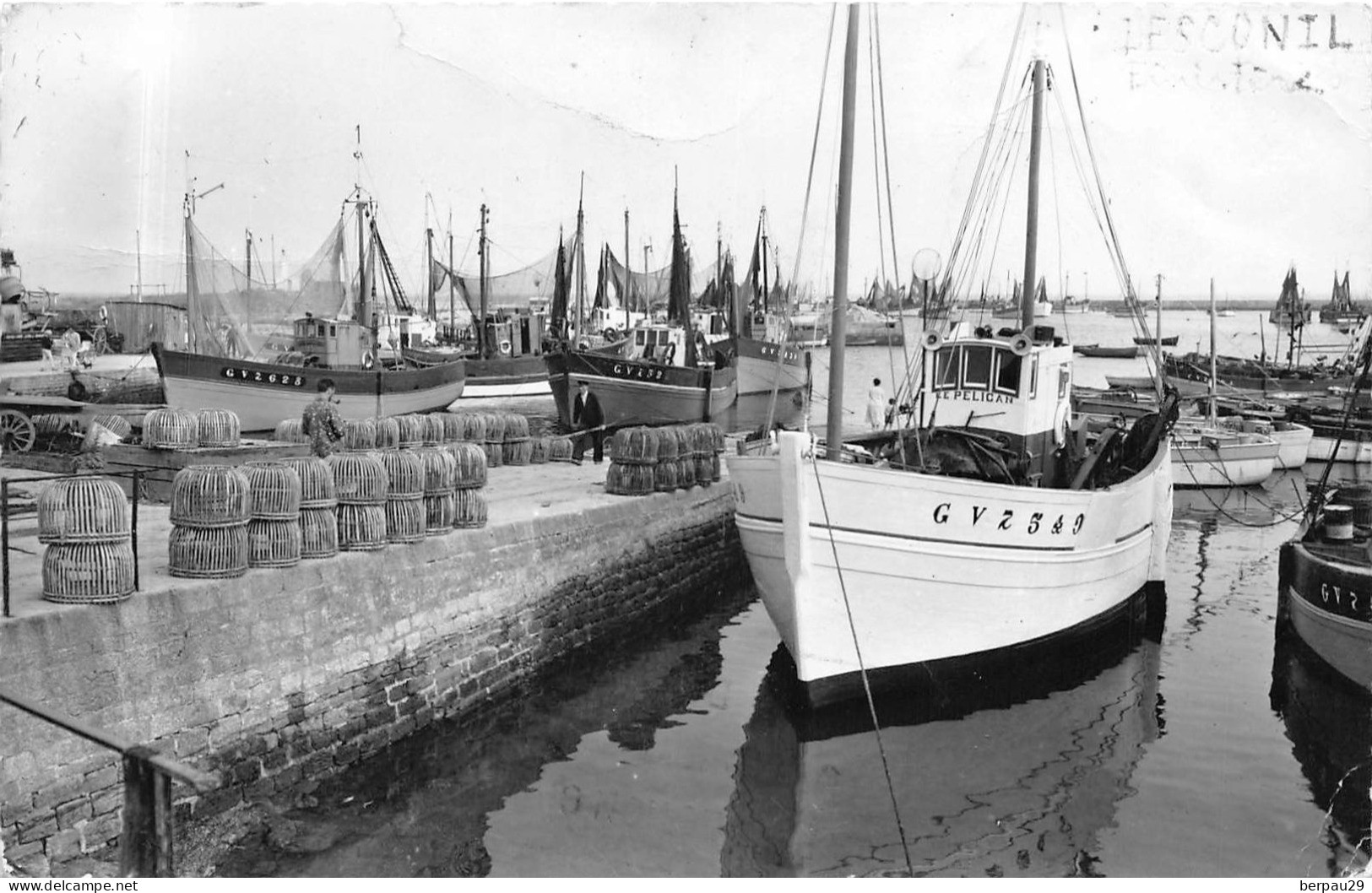 LESCONIL - La Cale    ( Pouillot N°811 ) voir descriptif