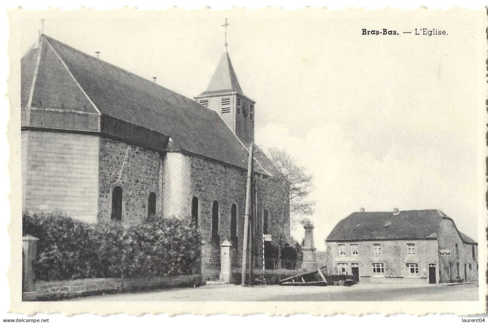 LIBRAMONT CHEVIGNY. BRAS BAS.  L'EGLISE.