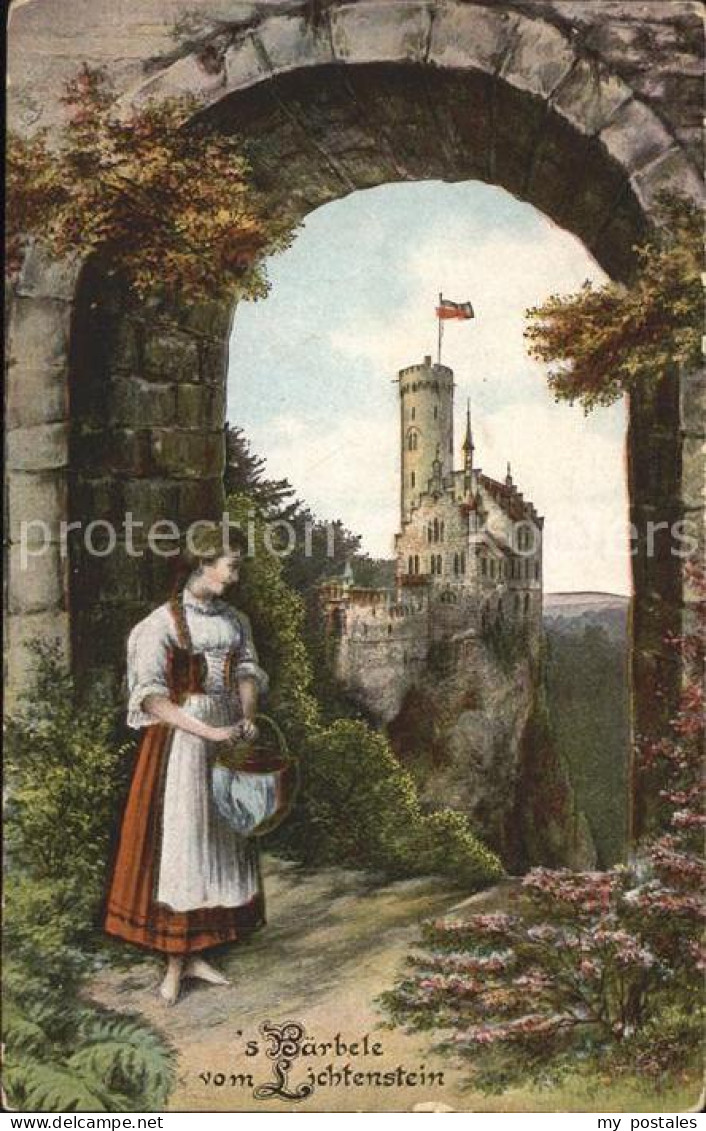 Lichtenstein Wuerttemberg Baerbele mit Schloss Lichtenstein