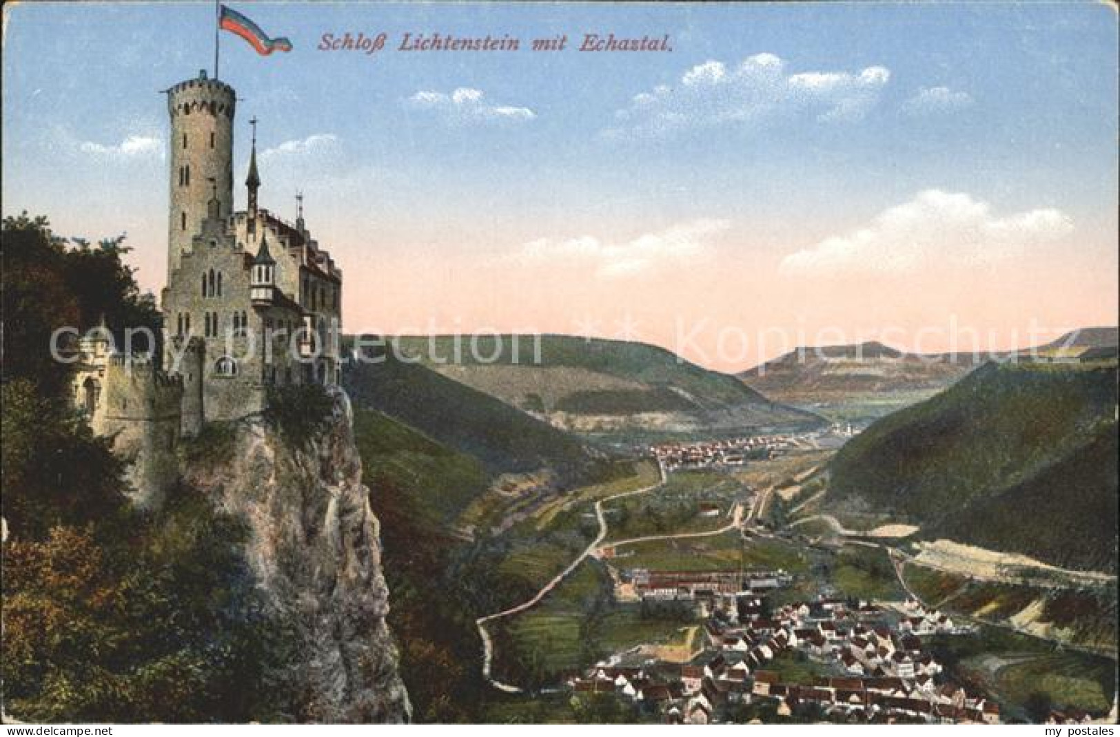 Lichtenstein Wuerttemberg Schloss Lichtenstein mit Echastal