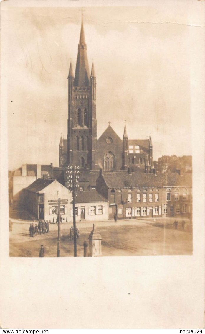 LICHTERVELDE  -  Carte Photo ancienne ( eglise )  animée