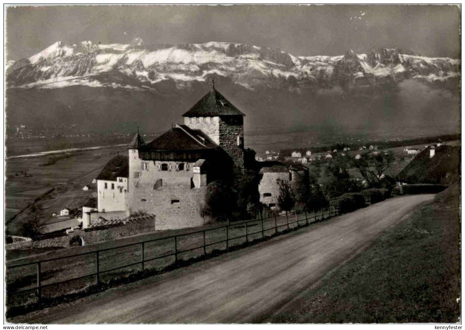 Liechtenstein - Schloss Vaduz