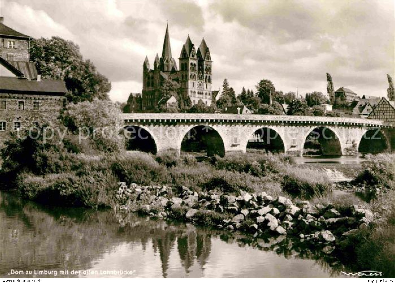 Limburg Lahn Dom zu Limburg mit alter Lahnbruecke