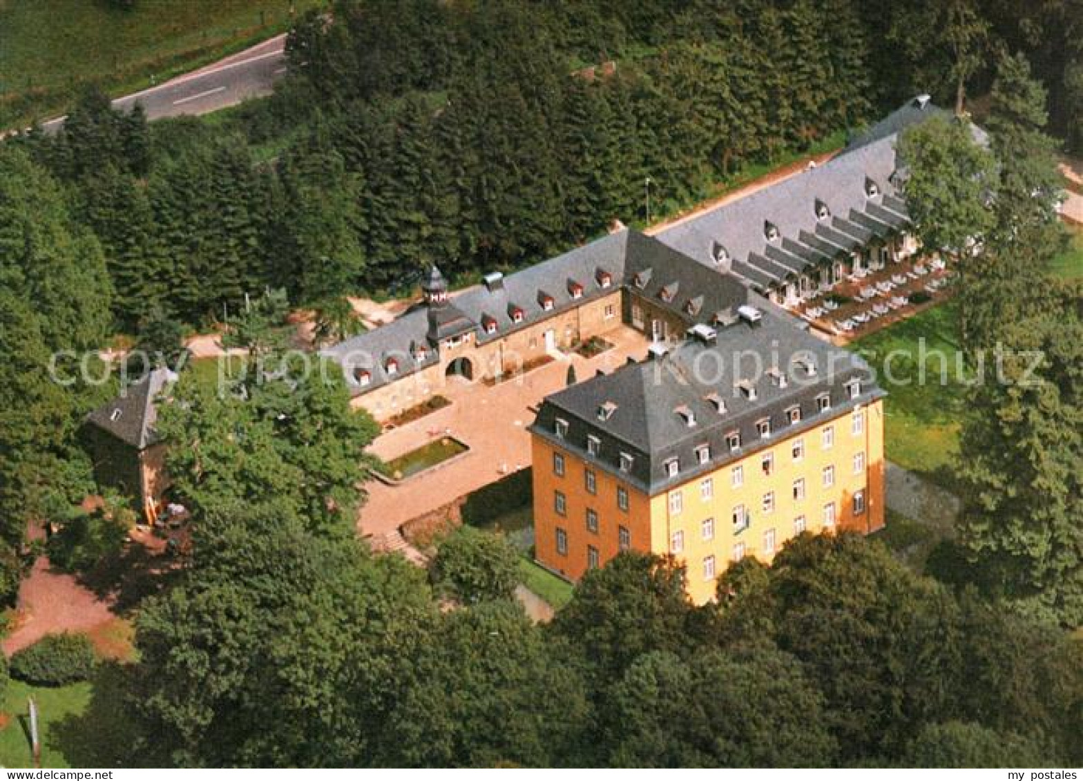 Lindlar Schloss Heiligenhoven Fliegeraufnahme