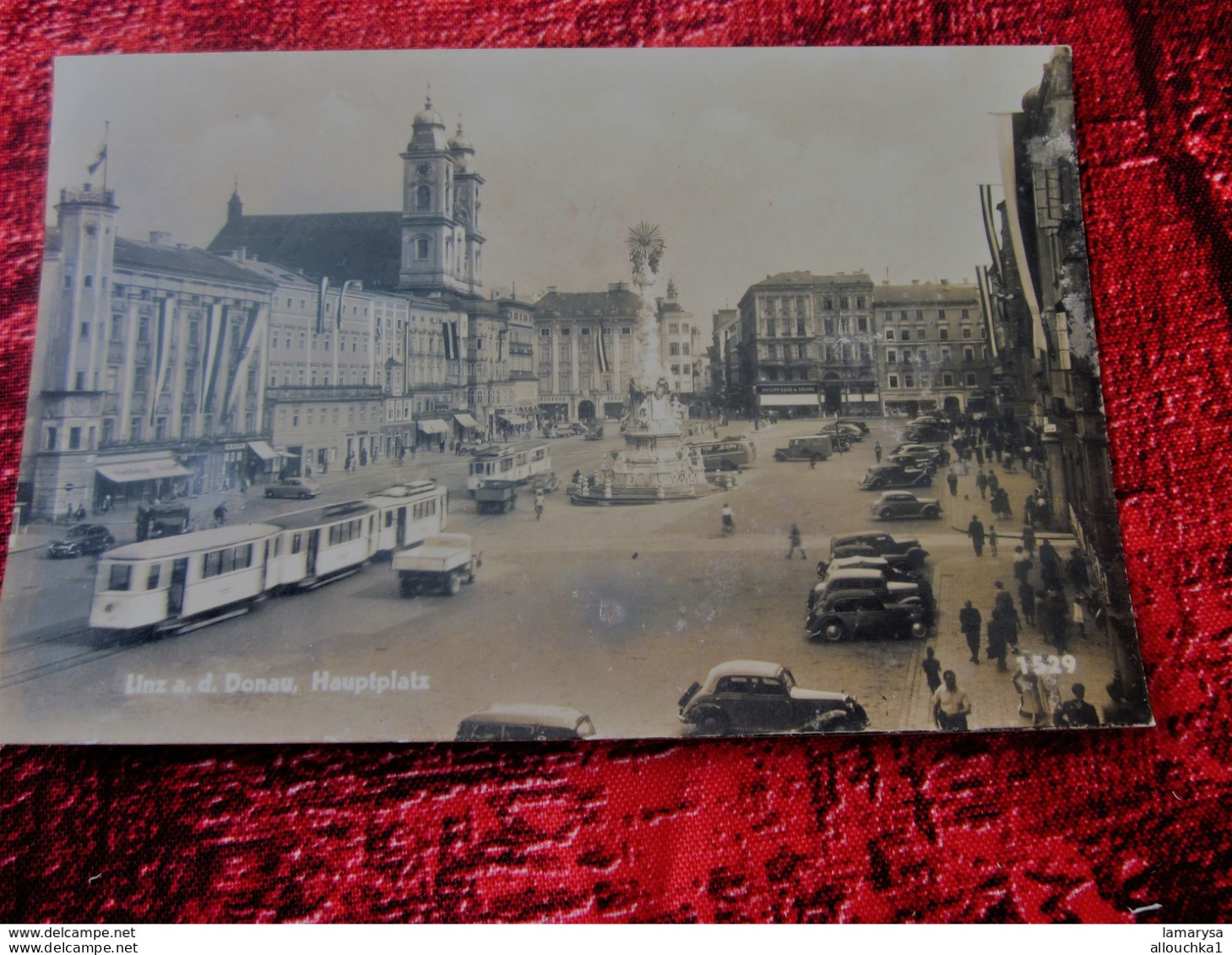 Linz ist die Landeshauptstadt von Oberösterreich Tramway voitures automobiles anciennes Postkarte Carte Postale