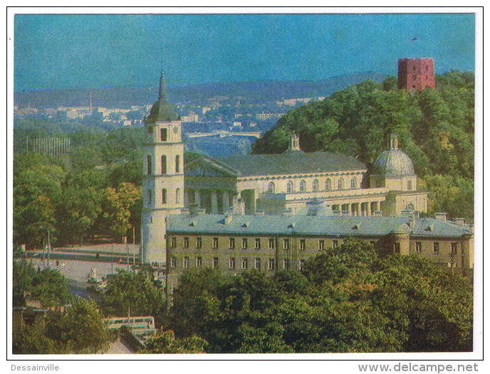 LITUANIE  VILNIUS  GEDIMINAS SQUARE
