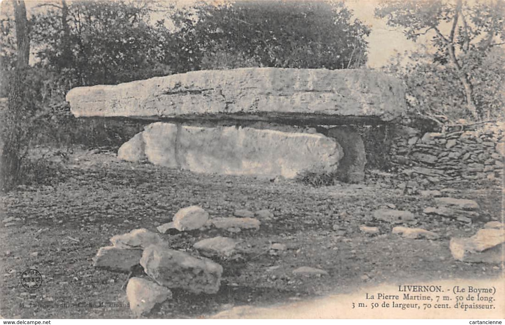 LIVERNON - Le Boyme - La pierre Martine - Dolmen