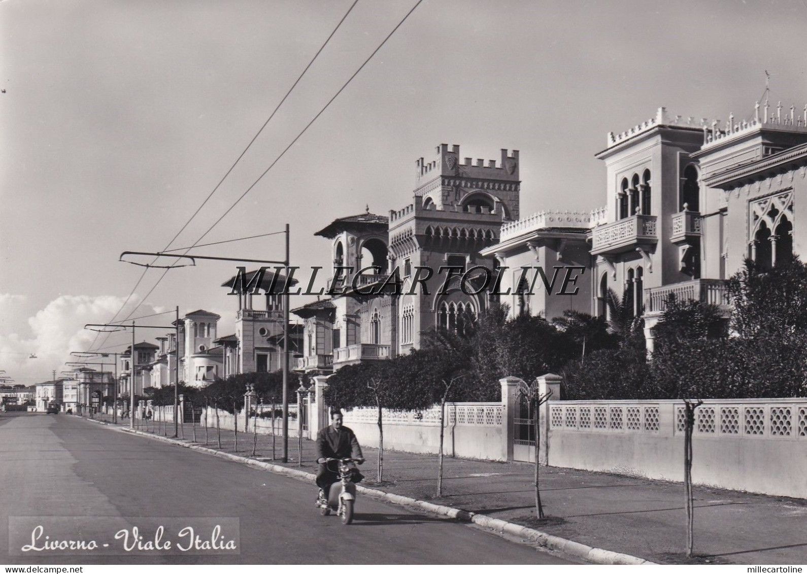 LIVORNO: Viale Italia