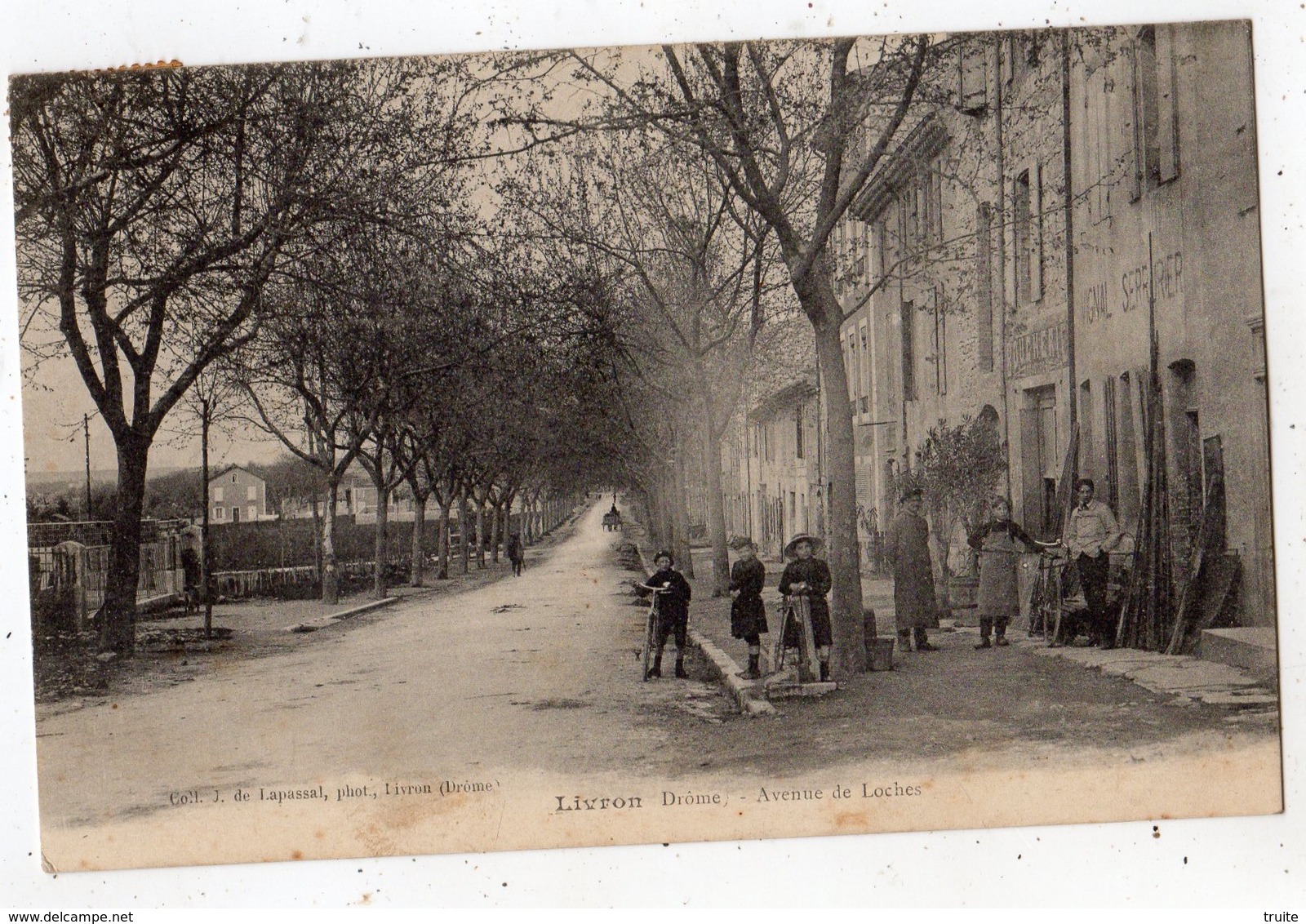 LIVRON-SUR-DROME AVENUE DE LOCHES