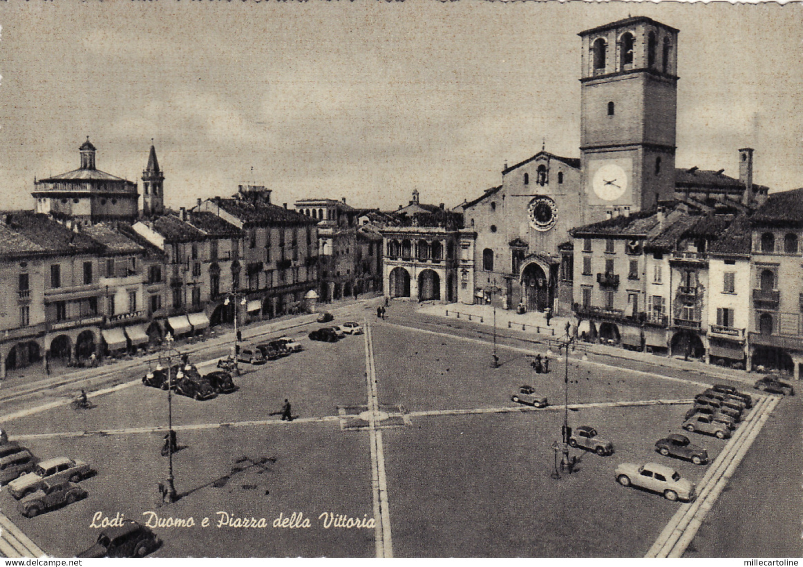 #LODI: DUOMO E PIAZZA DELLA VITTORIA