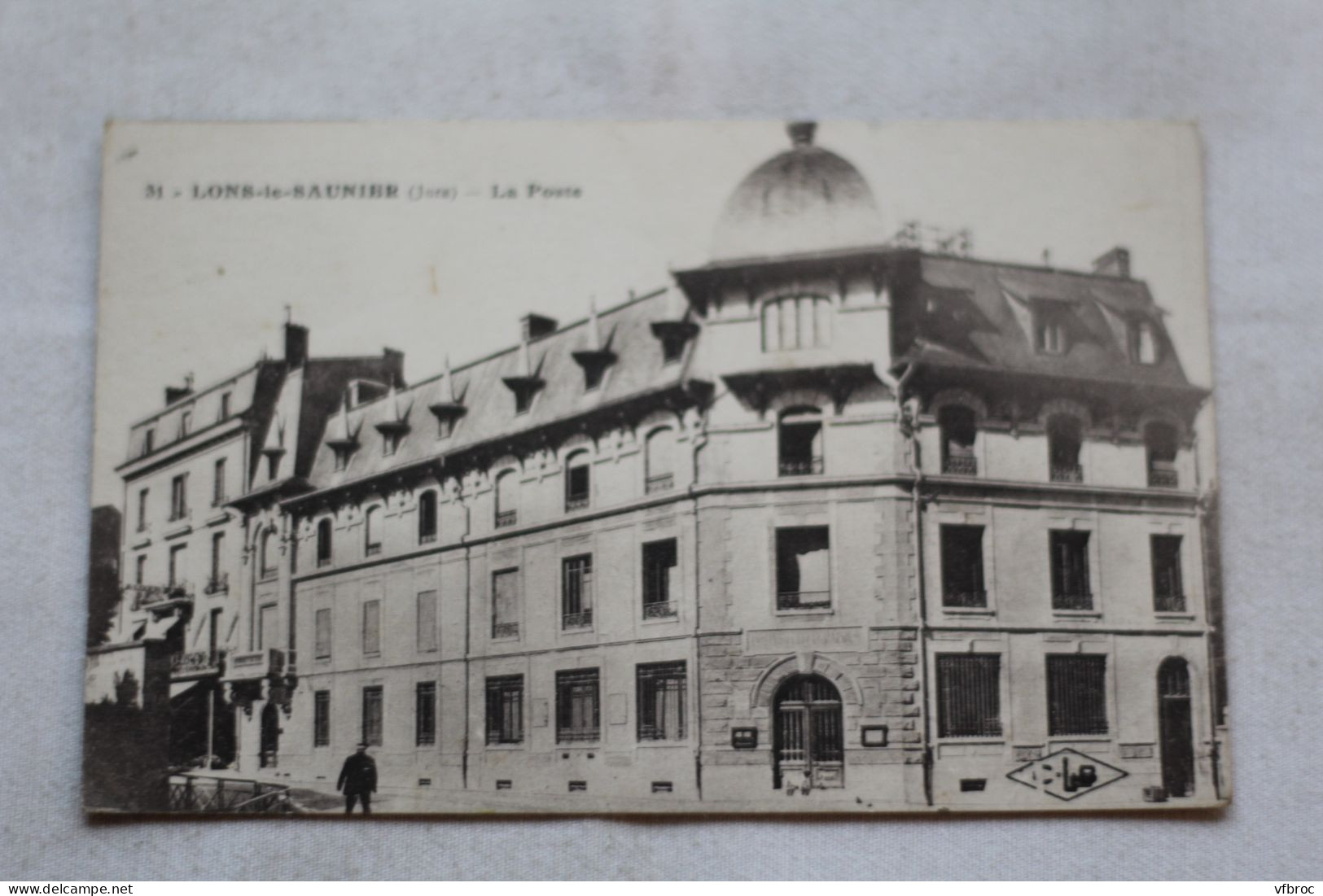 Lons le Saunier, la poste, Jura 39