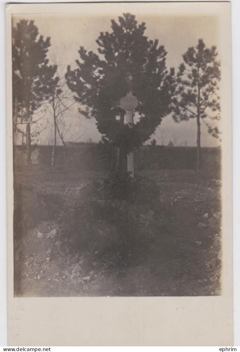 Loos les Lille ou Loos-en-Gohelle Carte-photo Occupation Militaire Allemande Cimetière Tombe Grab bei Felgruppe 1917