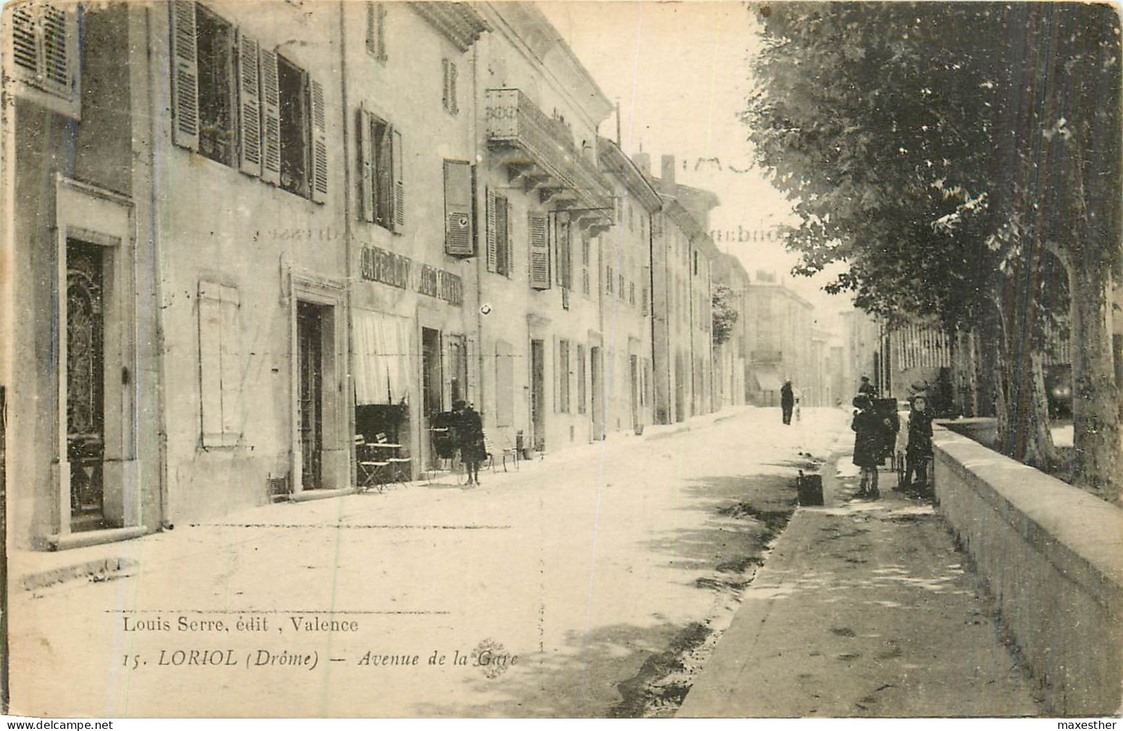 LORIOL avenue de la Gare