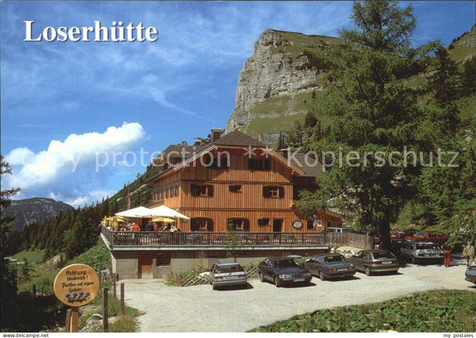 Loserhuette Berggaststaette mit Loser Totes Gebirge