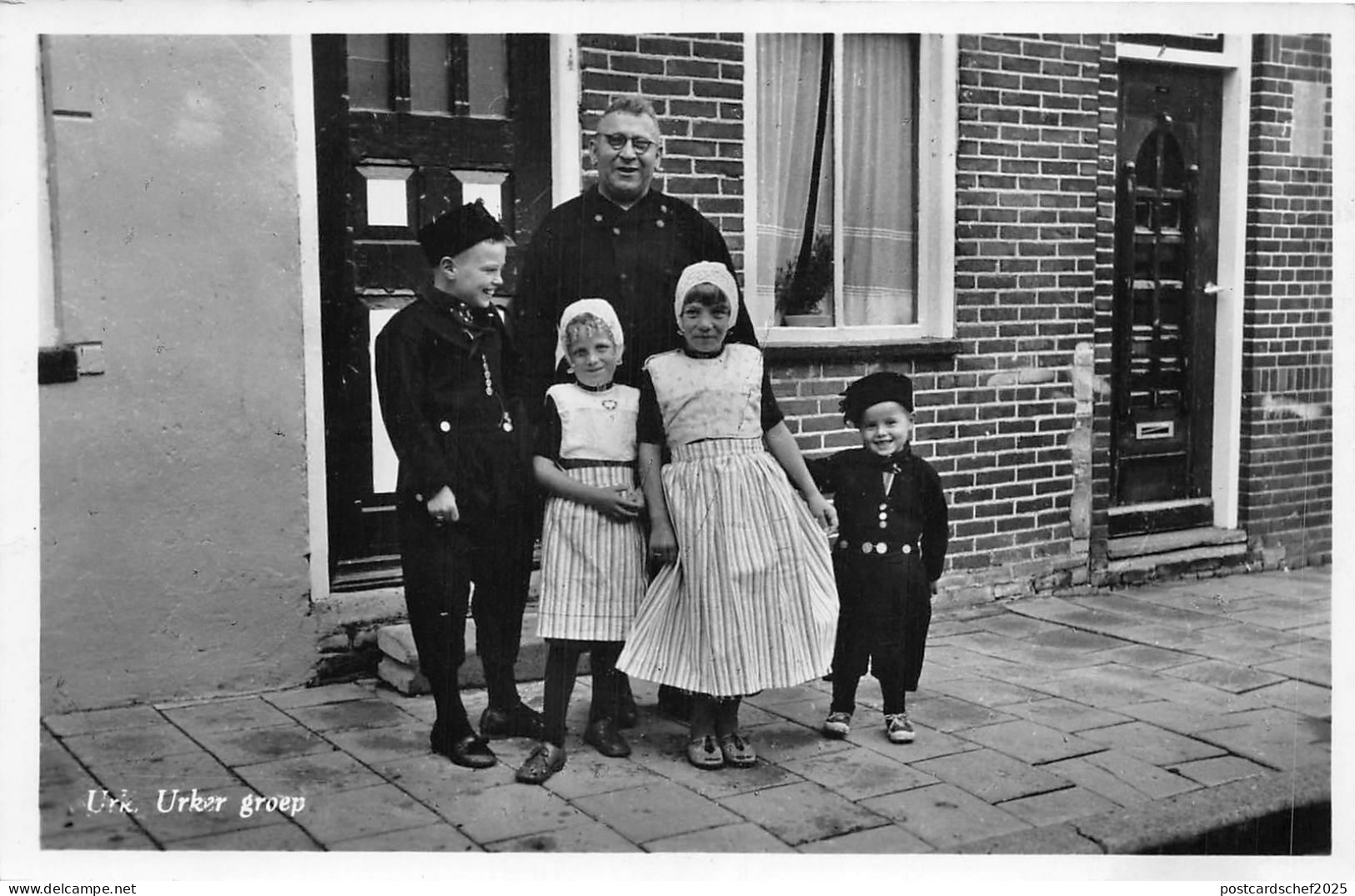 Lot 29 urk urker group real photo types folklore netherlands