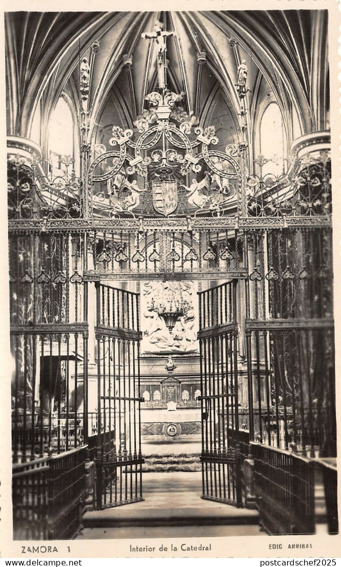 Lot157 zamora interior de la cathedral spain real photo