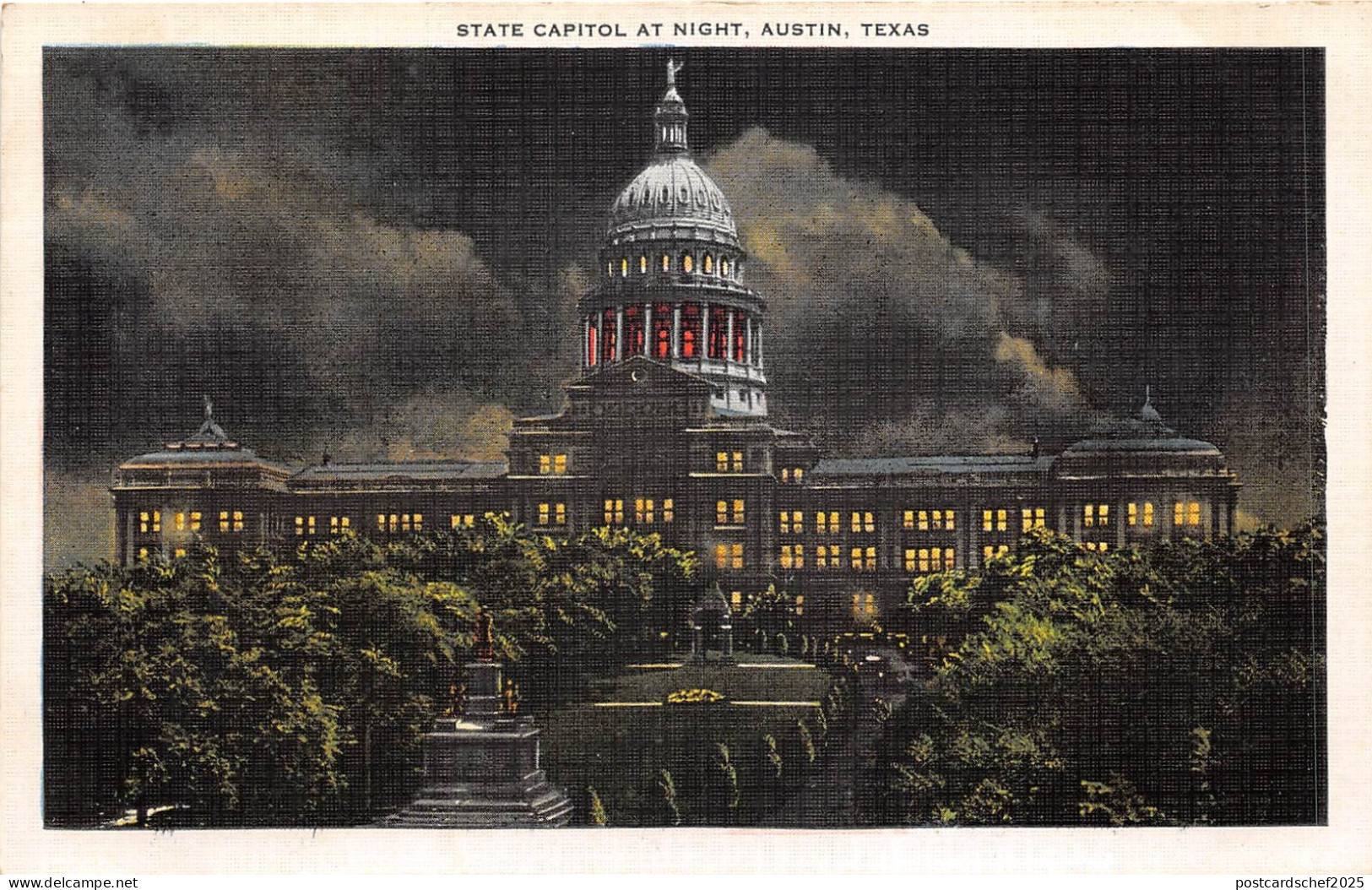 lot395 USA state capitol at night austin texas