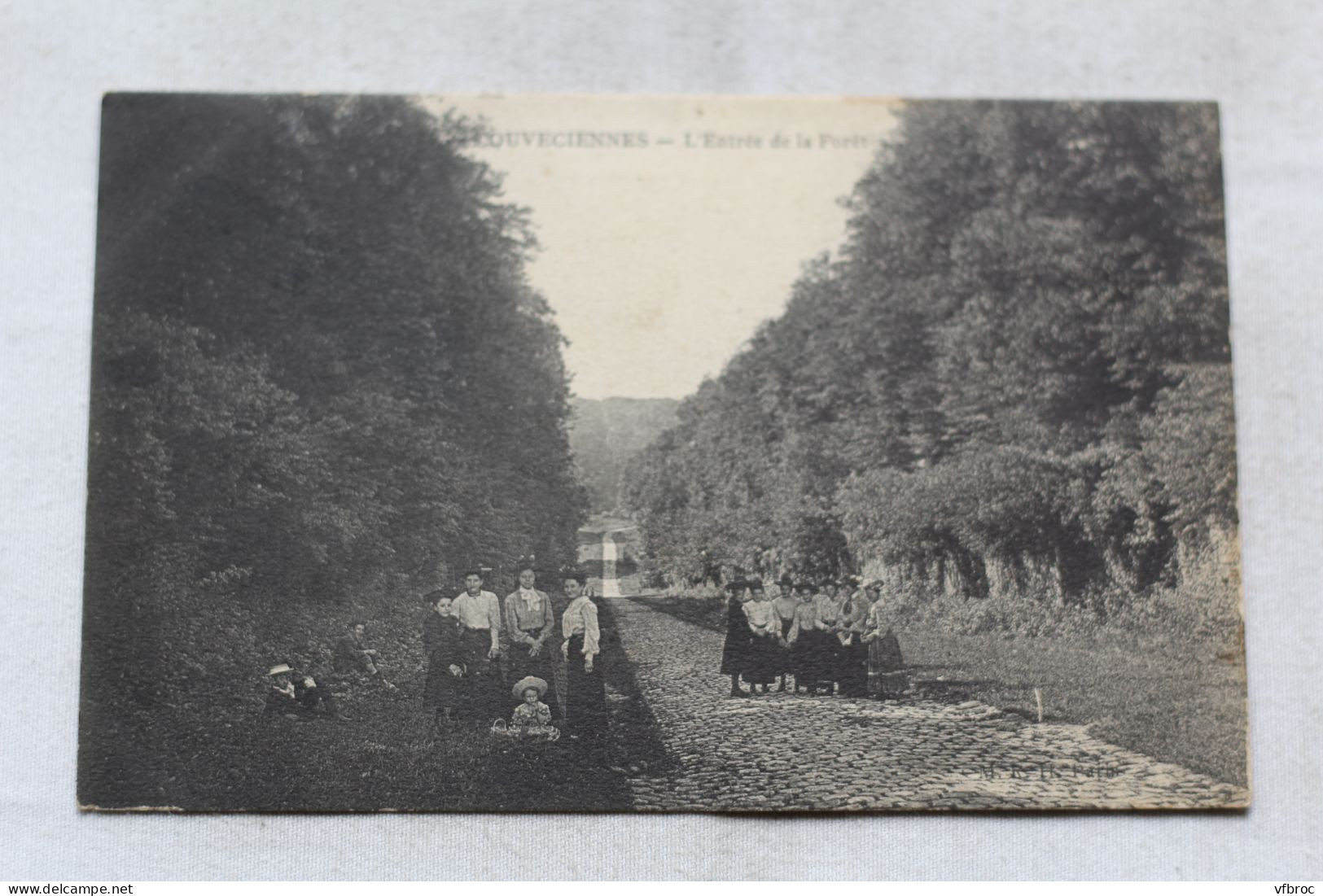 Louveciennes, l'entrée de la forêt, Yvelines 78