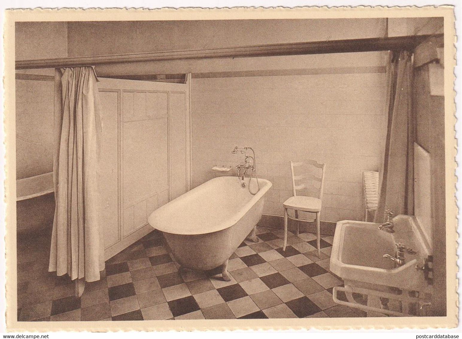 Lovendegem - Gesticht Bernadette - Een badzaal