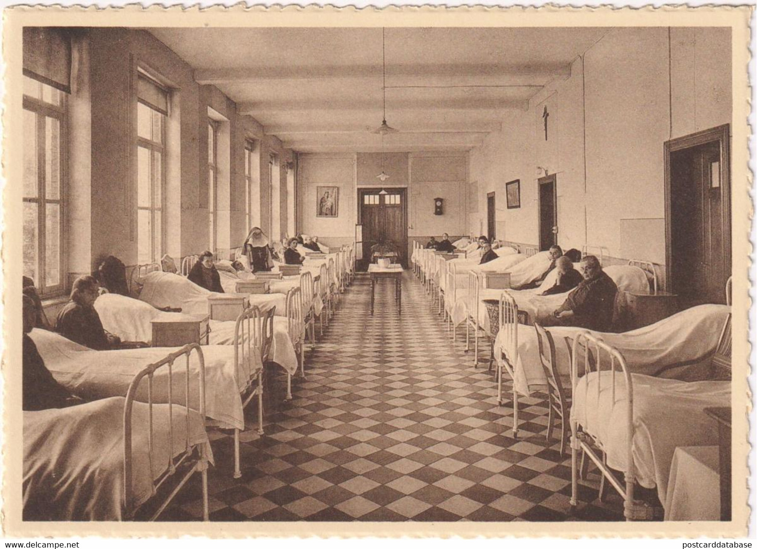 Lovendegem - Gesticht Bernadette - Een ziekenzaal