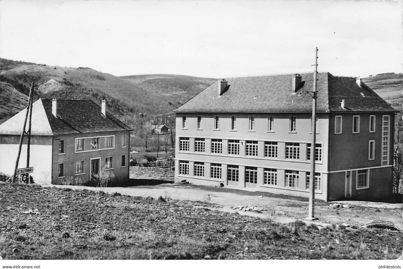 LOZERE  LE BLEYMARD  groupe scolaire (cpsm)