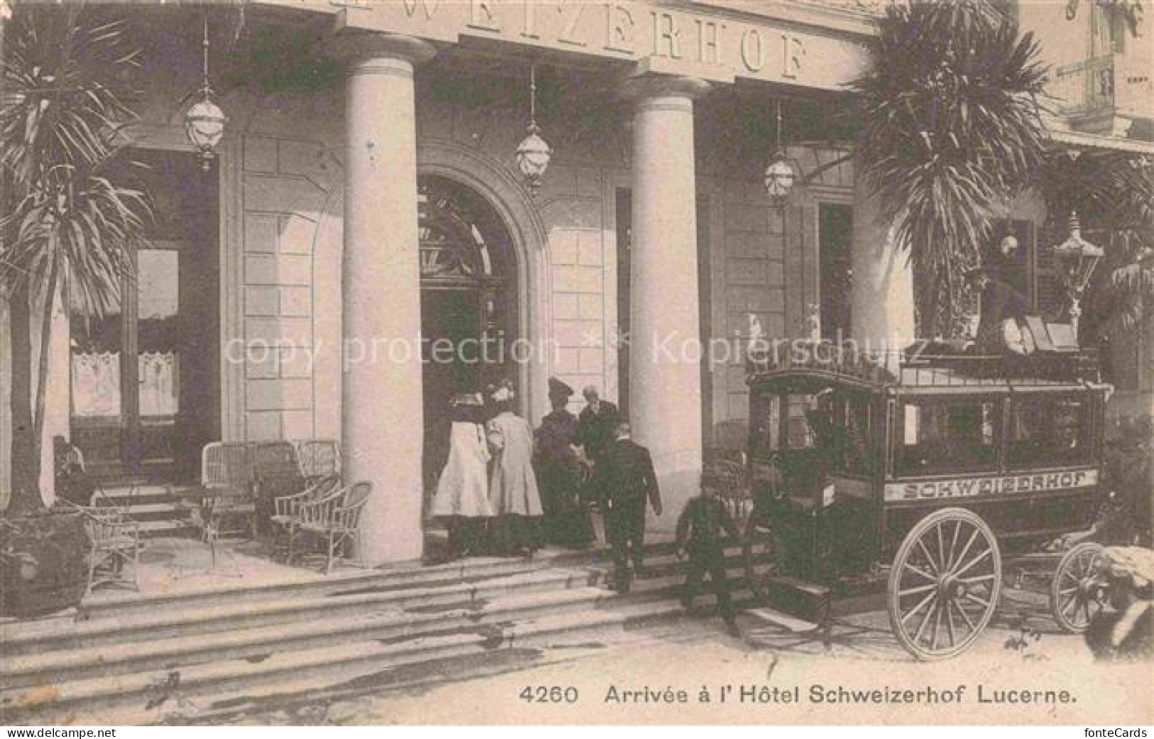 Lucerne  LUZERN LU Arrivée à l'Hôtel Schweizerhof