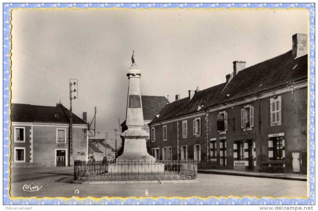 Luché-Pringé - Place du monument - C.I.M. ( N 593 )