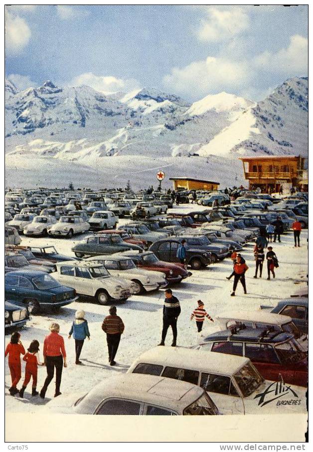 LUCHON SUPERBAGNERES 31 - Parking Plateau de Superbagnères - Automobiles - Station Essence