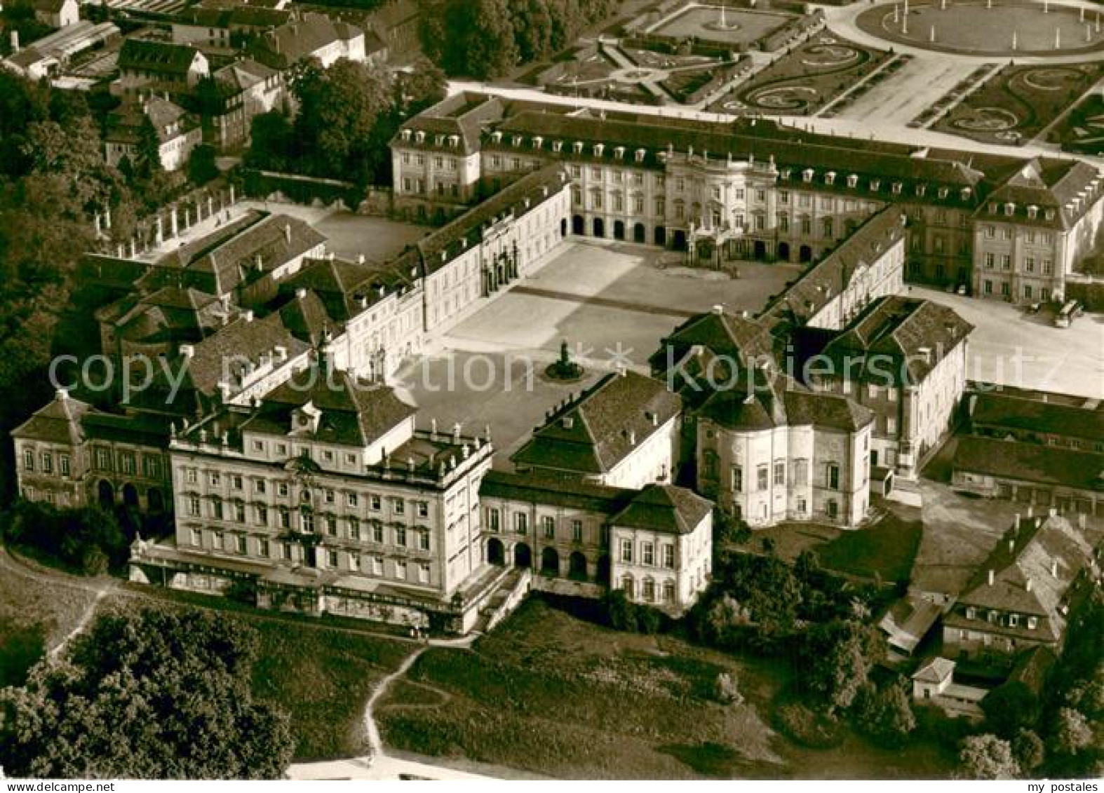 Ludwigsburg  Wuerttemberg Schloss Ludwigsburg Fliegeraufnahme