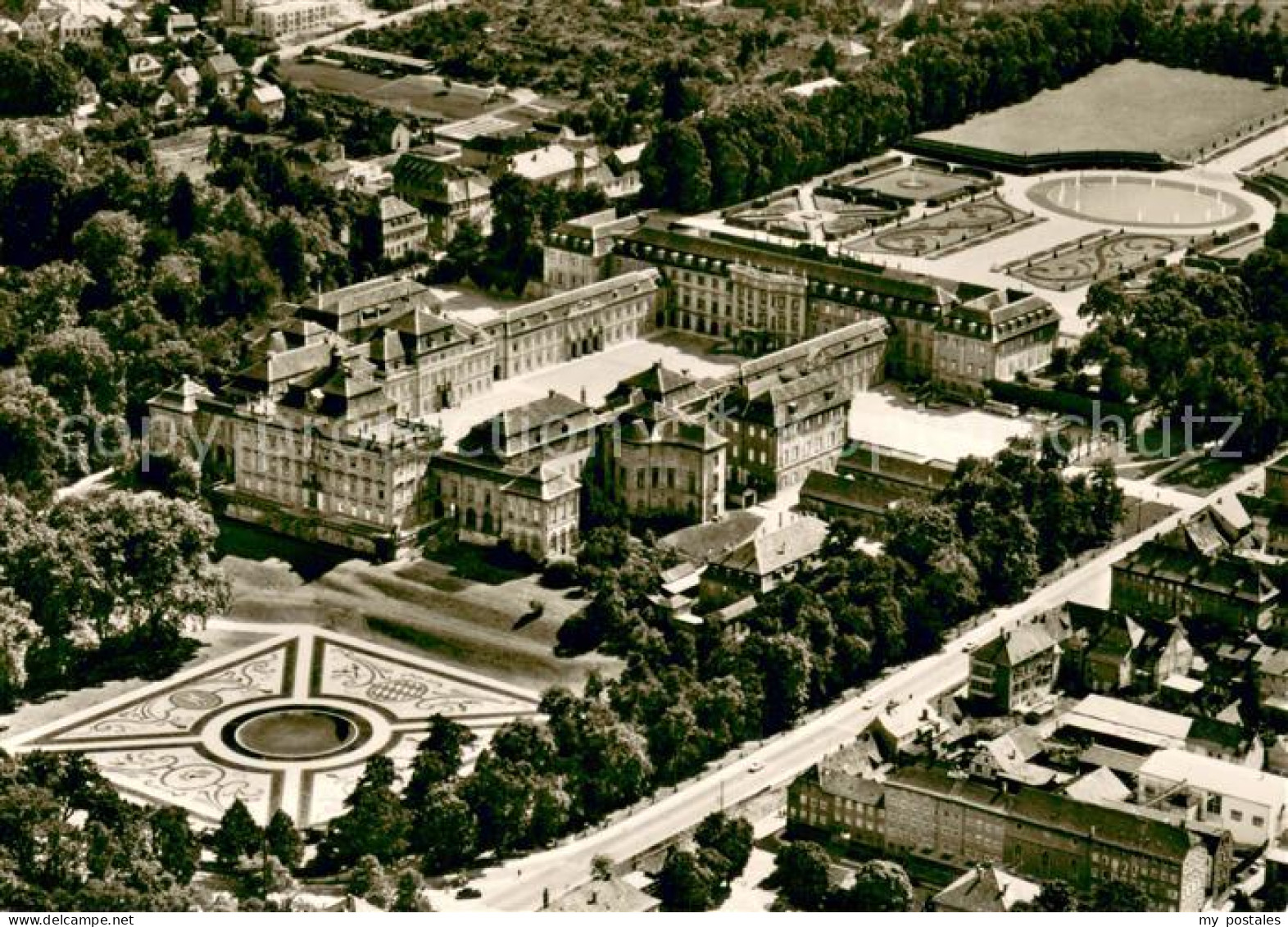 Ludwigsburg Wuerttemberg Schloss Ludwigsburg Fliegeraufnahme