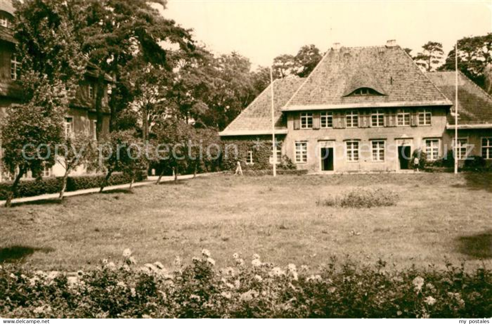 Ludwigsfelde Struveshof Verwaltung