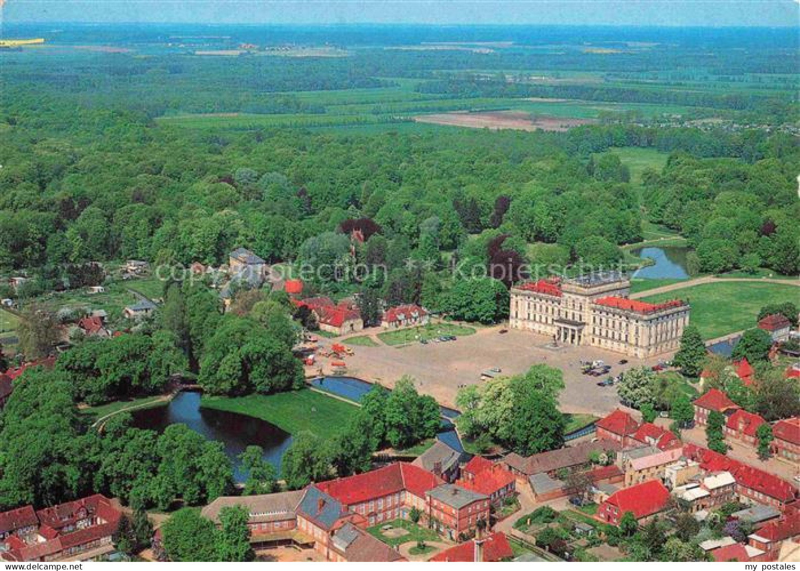Ludwigslust Mecklenburg-Vorpommern Barockschloss Schlosspark Luftaufnahme Wald T