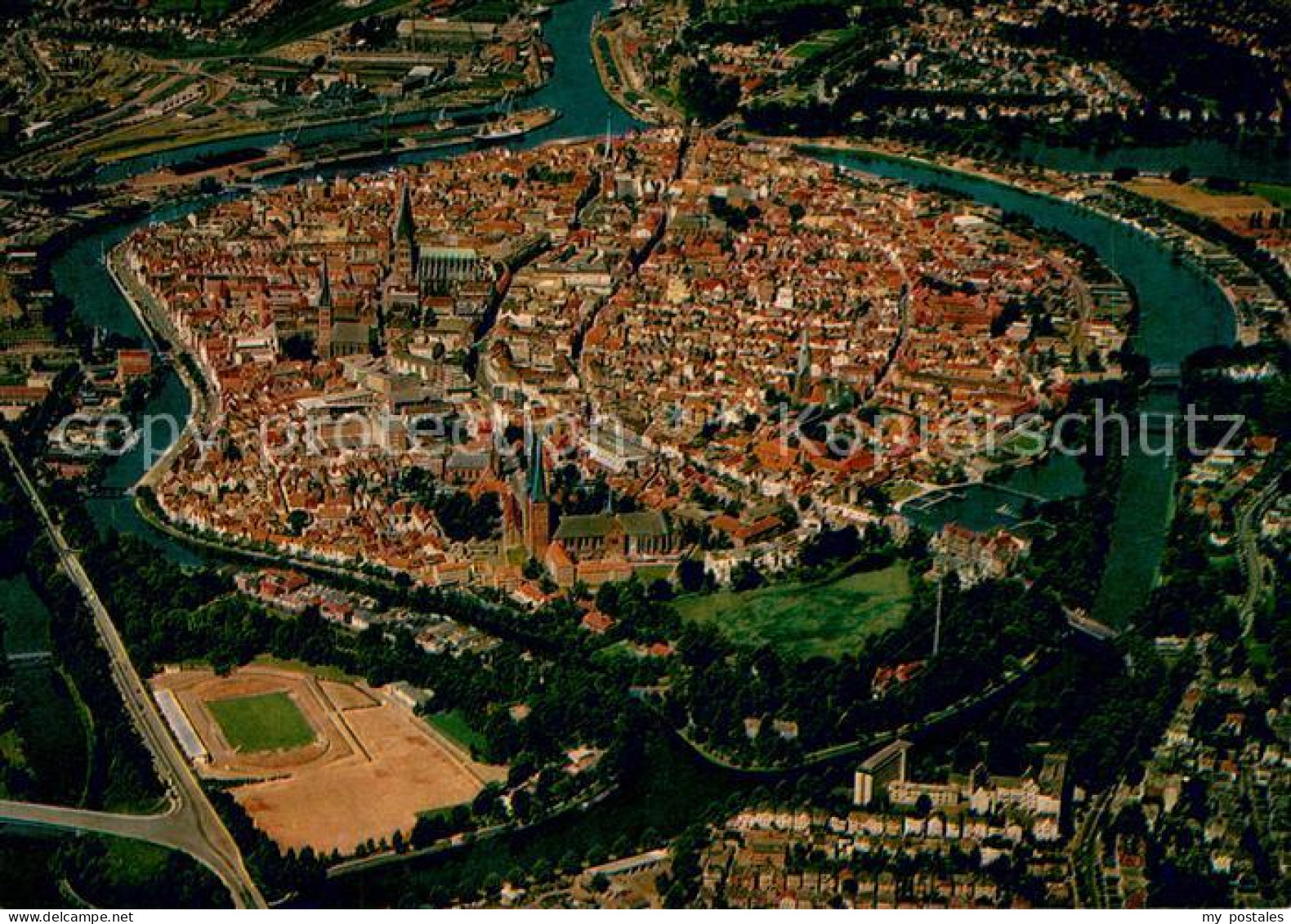 LueBECK  CITY Fliegeraufnahme