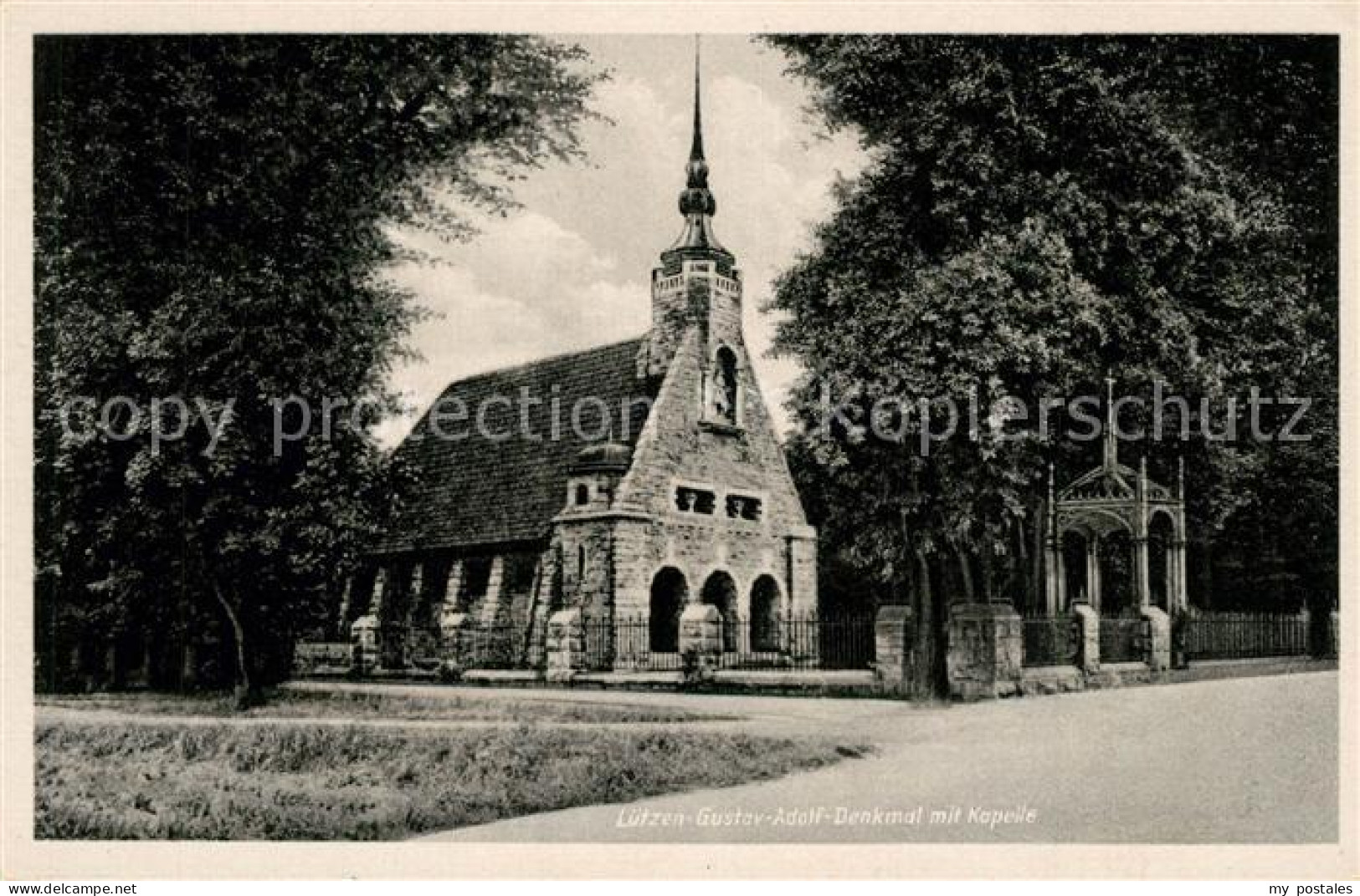 Luetzen Gustav Adolf Denkmal mit Kapelle