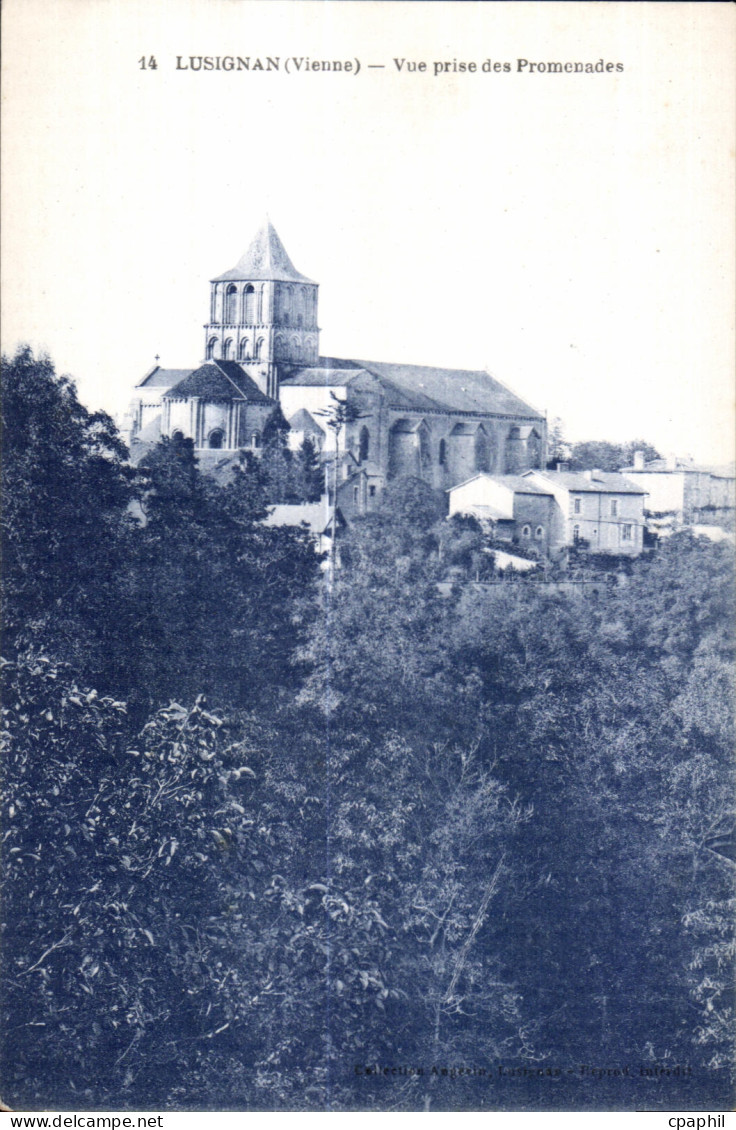 Lusignan - Vue prise des Promenades - CPA