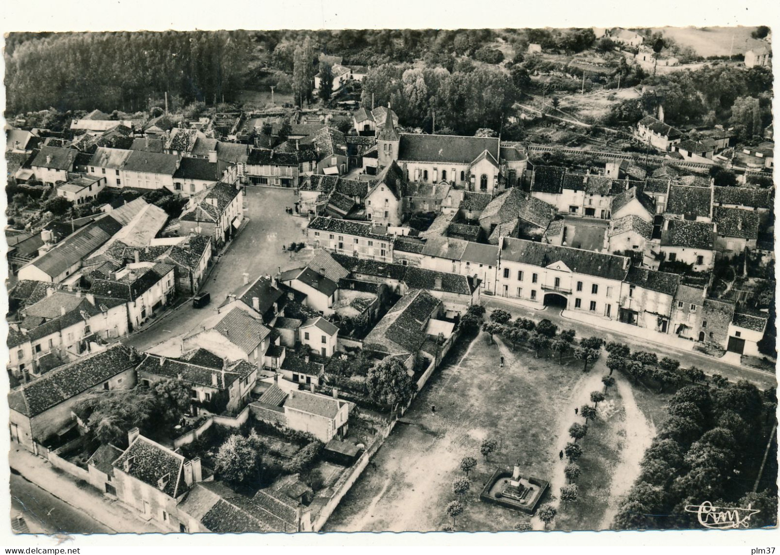 LUSSAC LES CHATEAUX - Vue Aérienne