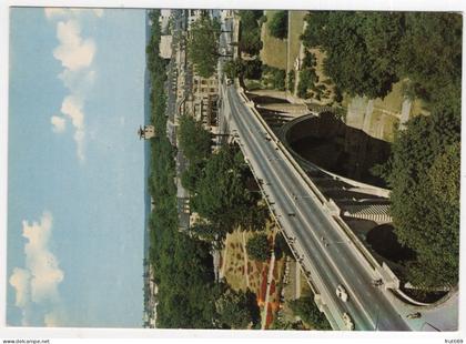 AK 213037 LUXEMBOURG - Luxembourg - Pont Adolphe et Place de Bruxelles