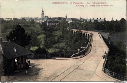 CPA Luxemburg Luxembourg, Blick auf Petrussviaduct , Eingang zur Stadt vom Bahnhof aus gesehen