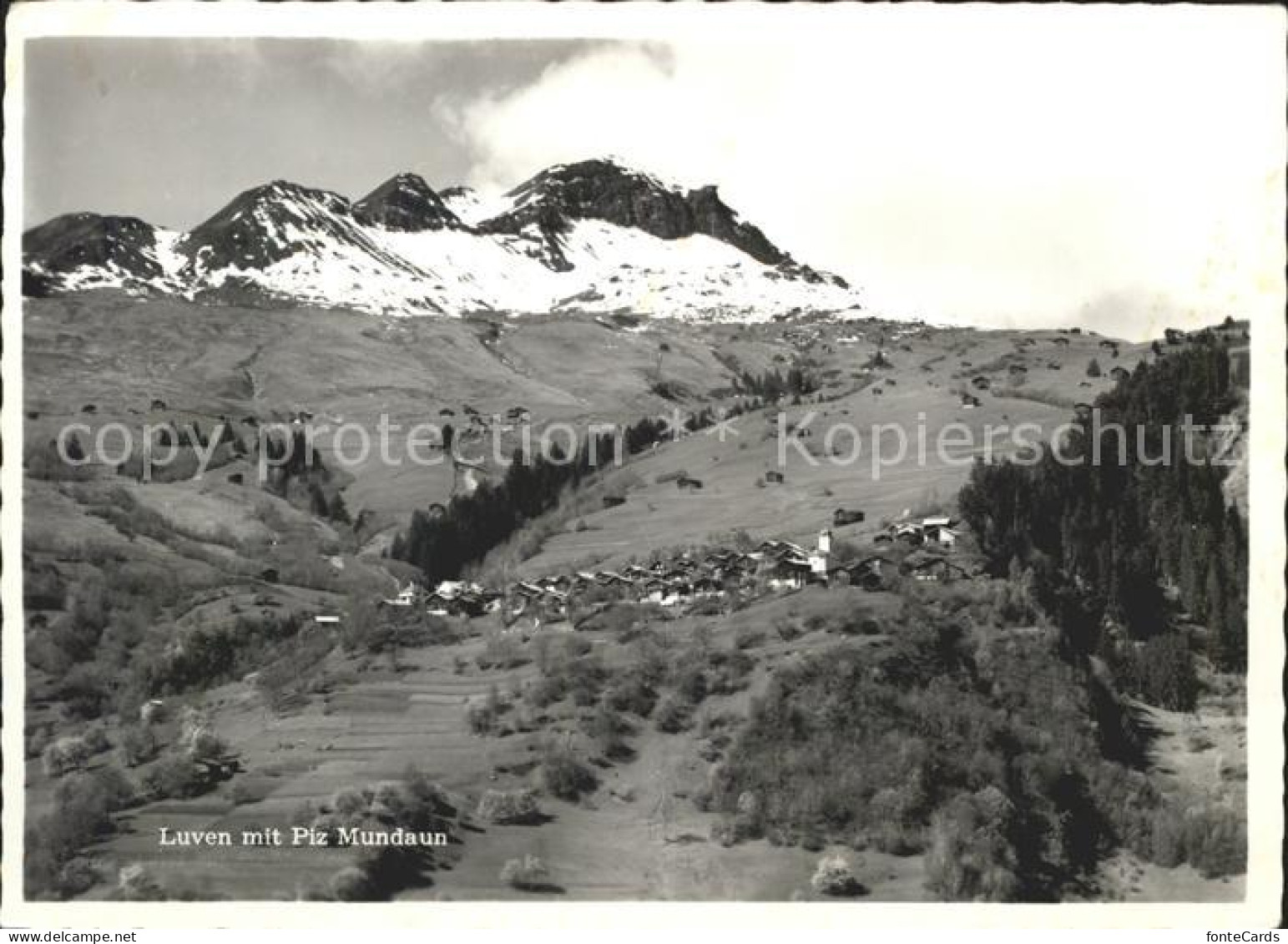Luven mit Piz Mundaun