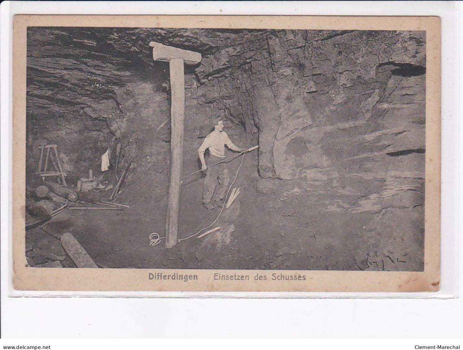 LUXEMBOURG: DIFFERDINGEN: einsetzen des schusses - état