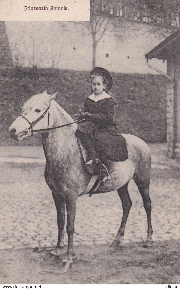 LUXEMBOURG(FAMILLE ROYALE)