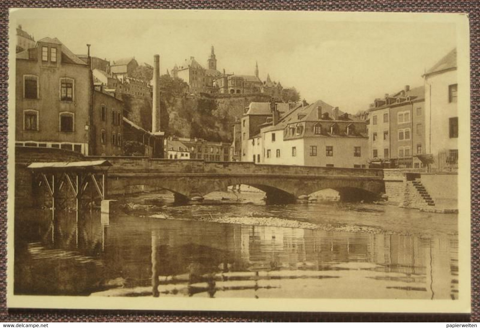 Luxembourg - Grund et Ville Haute / Grund en de Hooge Stad
