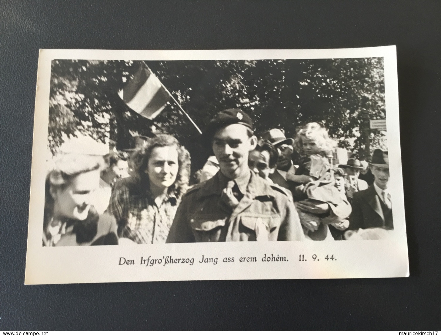 Luxembourg la famille grand ducale carte photo liberation 1944 militaria grand duc jean