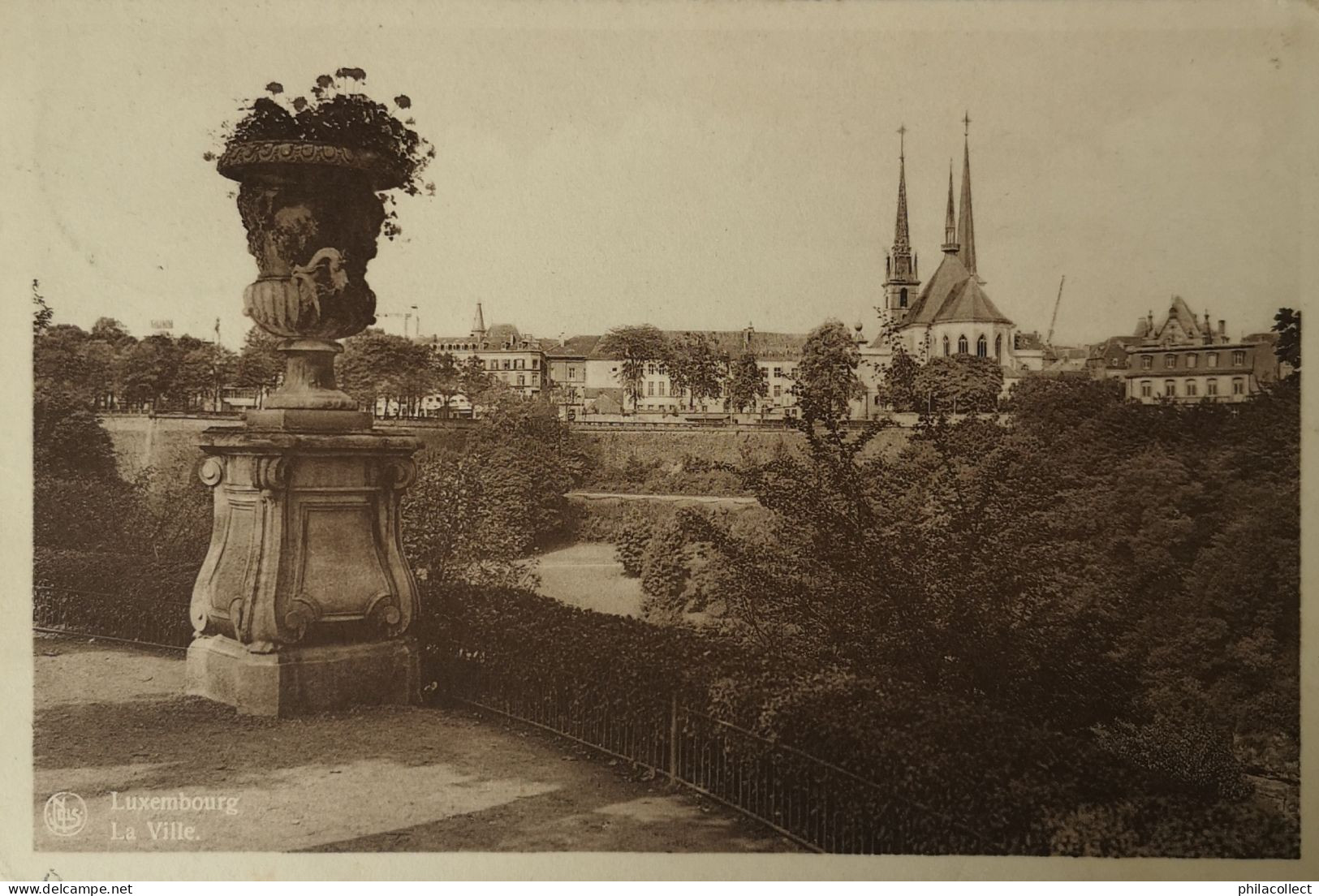 Luxembourg   (Luxembourg) La Ville   1938