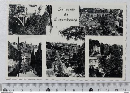 I122035 Cartolina Lussemburgo - Souvenir de Luxembourg - VG 1960