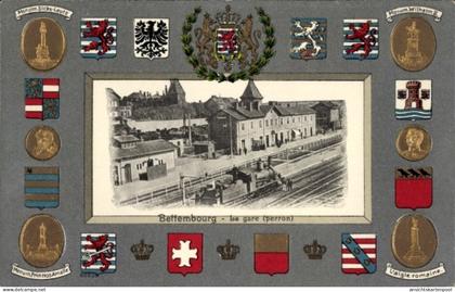 Gaufré Blason Passepartout CPA Bettemburg Bettemburg Luxemburg, Gare, Perron
