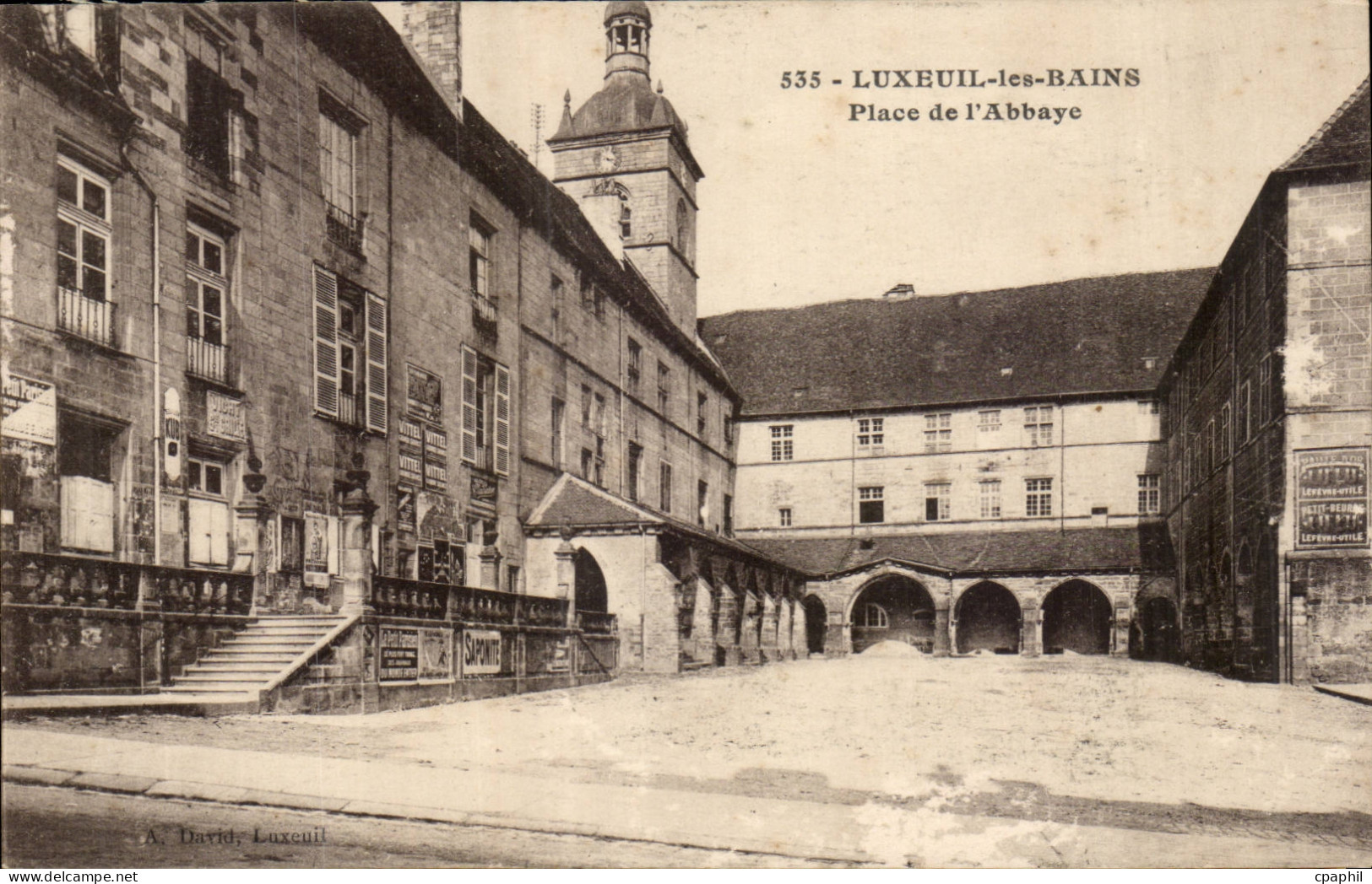 Luxeuil les Bains CPA Place de l'abbaye