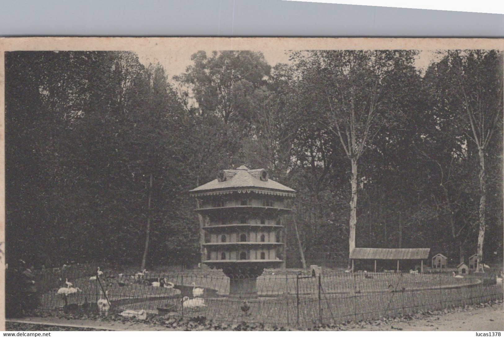 Lyon - 6° - Parc de la Tête d'Or - Le Pigeonnier