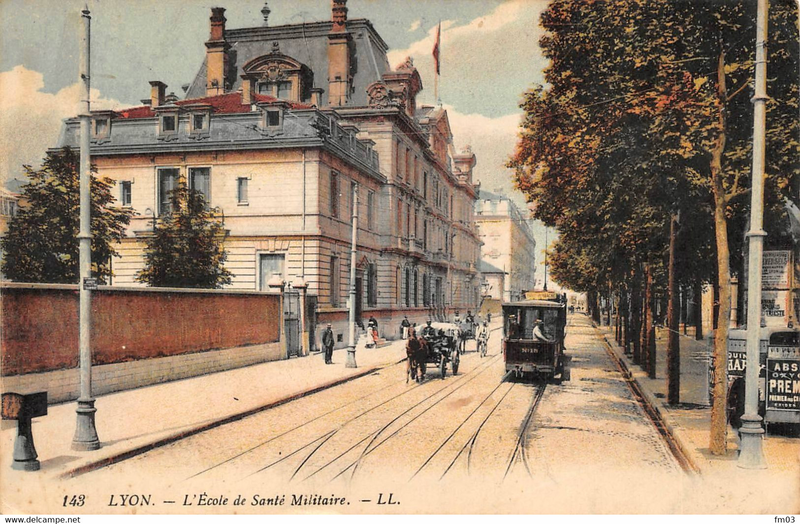 Lyon 7 Ecole de Santé Militaire tramway absinthe Oxygénée Premier Fils avenue Berthelot LL 143 colorisée