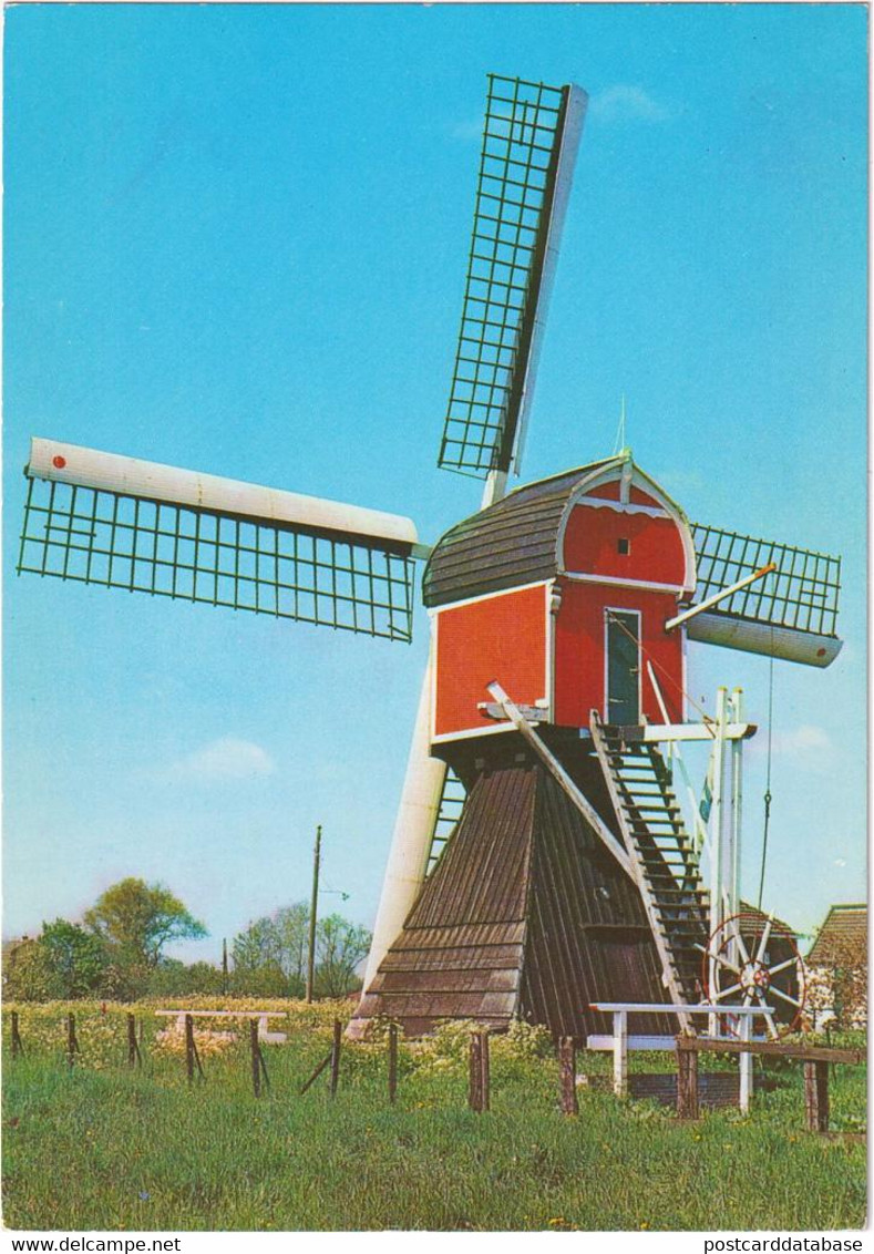 Maarssen - Molen van het waterschap Buitenweg - & windmill